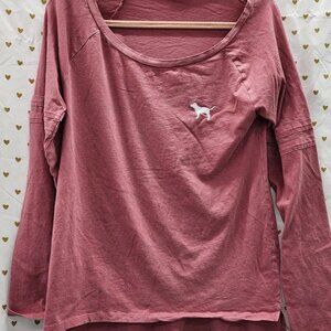 Small vs pink long sleeve slouchy shirt vintage